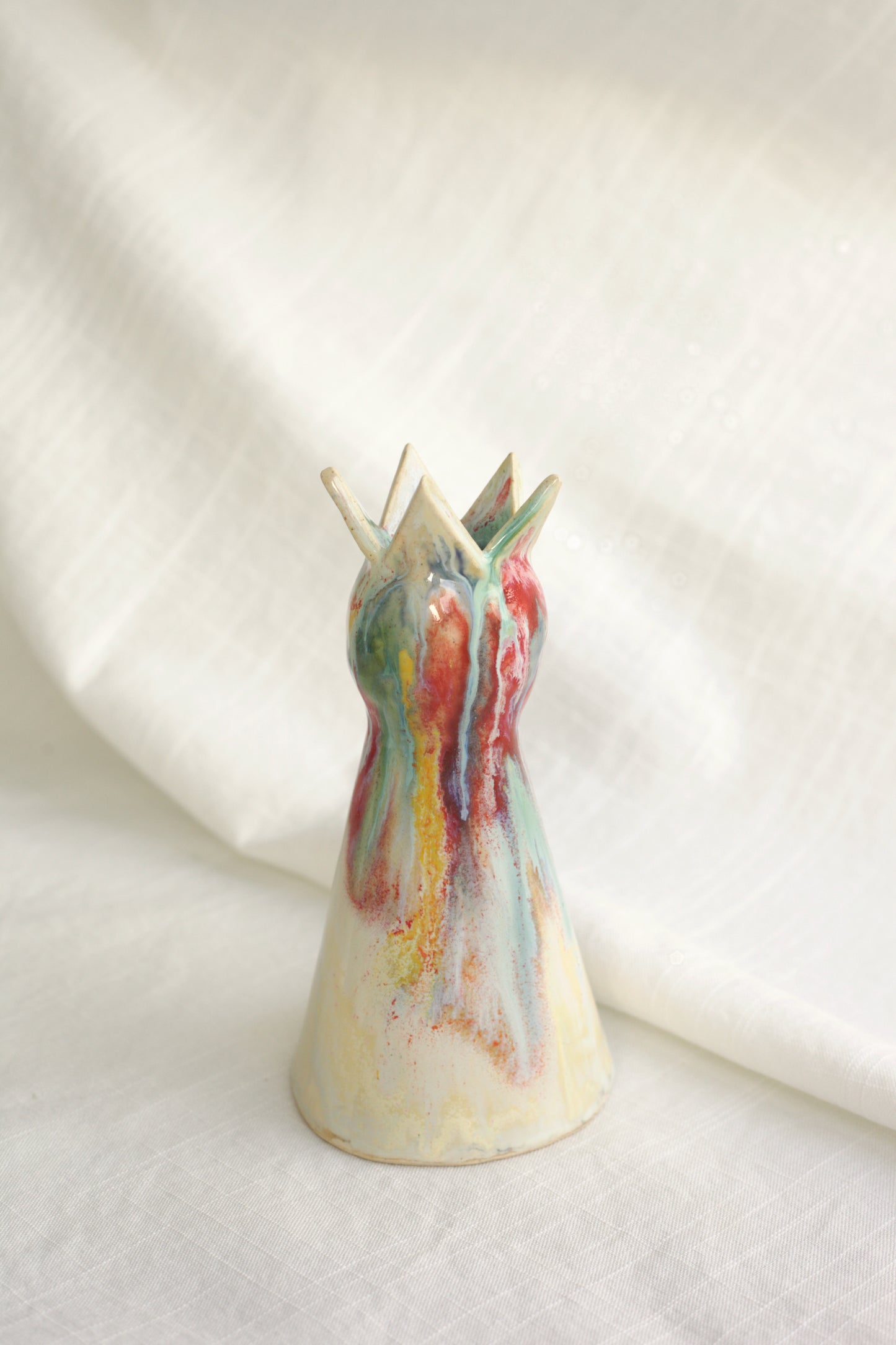 Rainbow Reverie Queen Vase