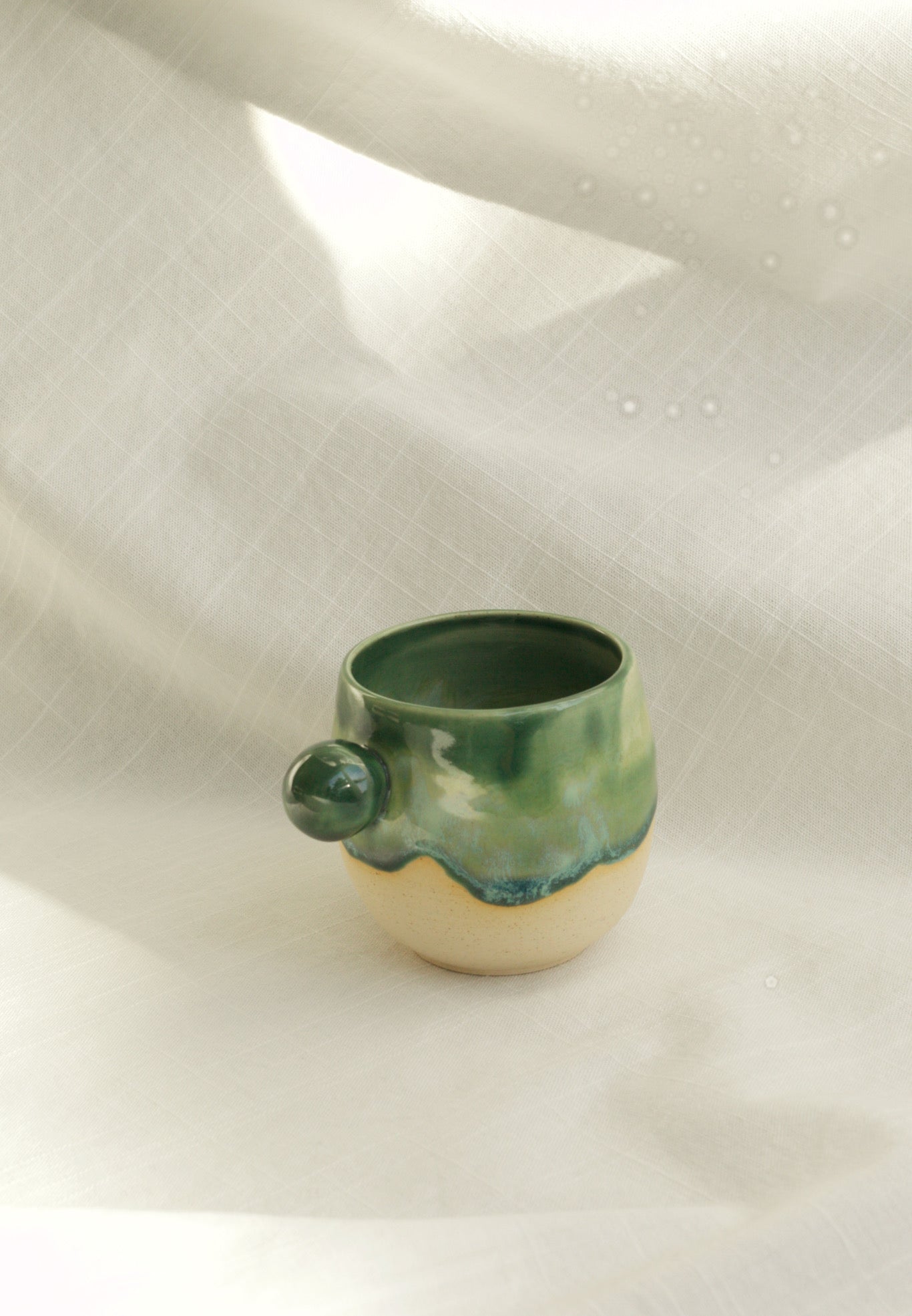 Ivy Ball Mug