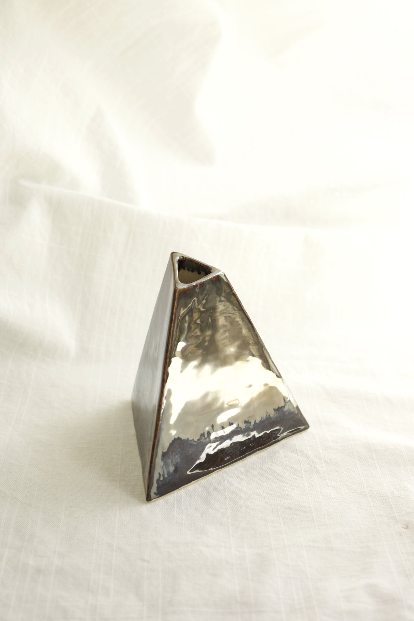 Metallic Tetrahedron Vase (Small)