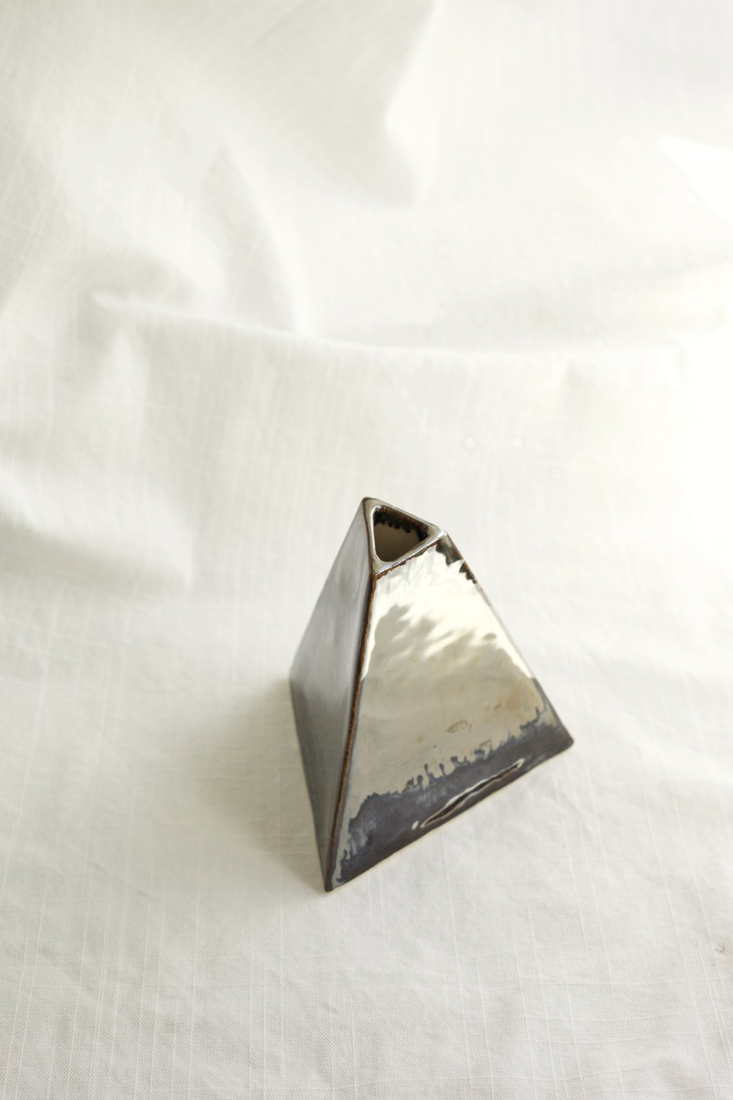 Metallic Tetrahedron Vase (Small)